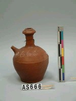 藏品(陶製長頸尖嘴中壺)的圖片